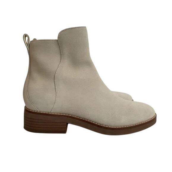 Cole Haan Waterproof Ivory Suede Ankle Boots – Size 7.5 – Never Worn - Picture 11 of 14